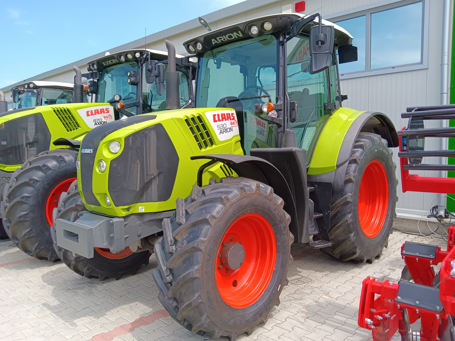 ТРАКТОР CLAAS ARION 530