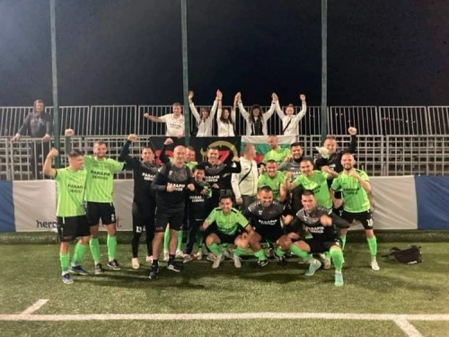 Шампионът на България по мини футбол „Терa Трак“ стигна до осминафиналите на  Шампионската лига на Европа
